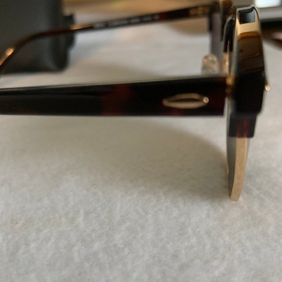Ray-Ban Black Sunglasses - Picture 5 of 13